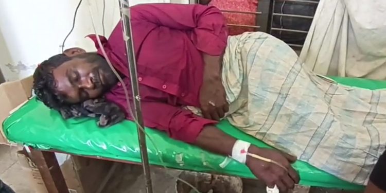 সমুদ্রে নিখোঁজ ৭ জেলে ১৩ দিন পর উদ্ধার, হদিস নেই এখনো ২৫ জেলের