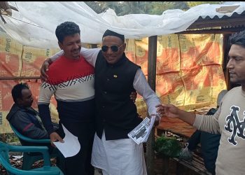 নড়াইলে মাশরাফির পক্ষে নির্বাচনী প্রচারণায় ৫নং লক্ষীপাশা ইউনিয়নের চেয়ারম্যান পদপ্রার্থী ঠান্ডু মোল্লা