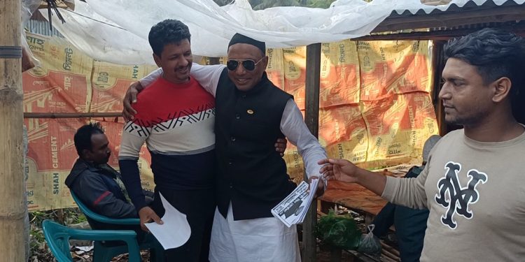 নড়াইলে মাশরাফির পক্ষে নির্বাচনী প্রচারণায় ৫নং লক্ষীপাশা ইউনিয়নের চেয়ারম্যান পদপ্রার্থী ঠান্ডু মোল্লা