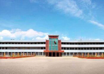 নোয়াখালীতে ১০ প্রার্থীর মনোনয়ন প্রত্যাহার  চূড়ান্ত প্রার্থী ৩৪ জন