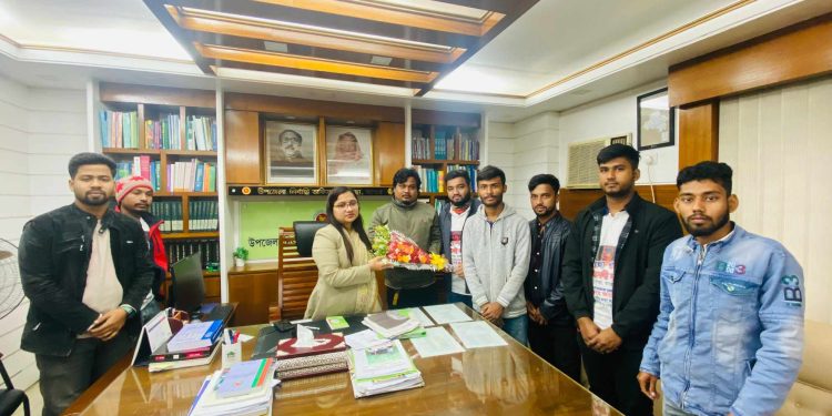 চৌগাছার নবাগত উপজেলা নিবার্হী কর্মকর্তার সাথে চৌগাছা পরিবার স্বেচ্ছাসেবী সংগঠনের শুভেচ্ছা বিনিময়