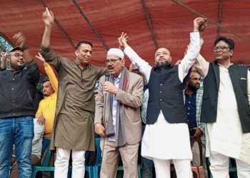 প্রতীক পাওয়ার পর মির্জাপুরে স্বতন্ত্র প্রার্থীর বিশাল শোডাউন