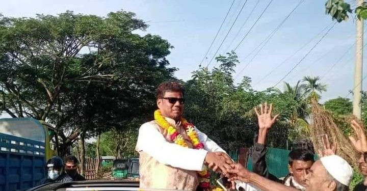 অসহায় মানুষের একমাত্র ভরসা খালেকুজ্জামান