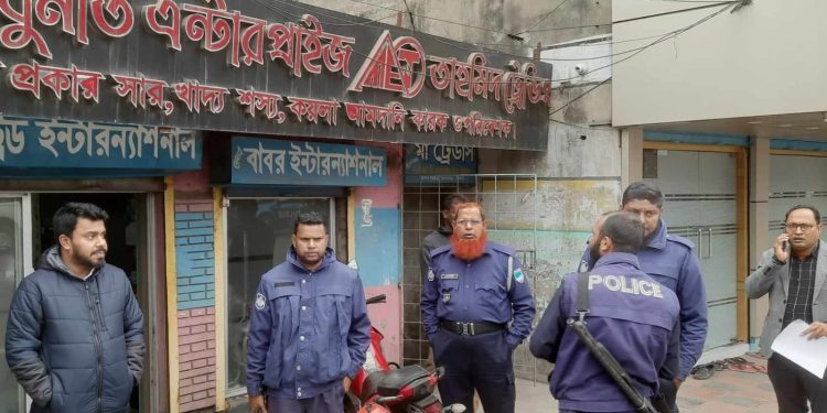 অভয়নগরে চাউলের বাজার নিয়ন্ত্রণে ভ্রাম্যমাণ আদালতের অভিযান