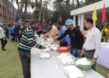 নড়াইল জেলা পুলিশের আয়োজনে পিঠা উৎসব উদযাপন 