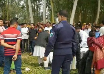 বগুড়ায় সরিষার ক্ষেত  থেকে ব্যবসায়ীর লাশ উদ্ধার করেছে পুলিশ