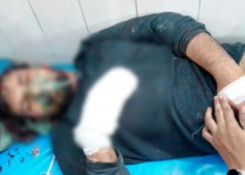 নরসিংদীতে মাদক বিরোধী অভিযানের সময় র‌্যাবের তিন সদস্যকে কুপিয়ে আহত করে আসামী ছিনতাই