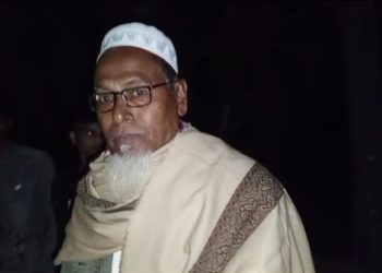 সরকারী পাঠ্যপুস্তক বেআইনিভাবে বিক্রির পায়তারার অভিযোগে মাদ্রাসার অধ্যক্ষকে শোকজ