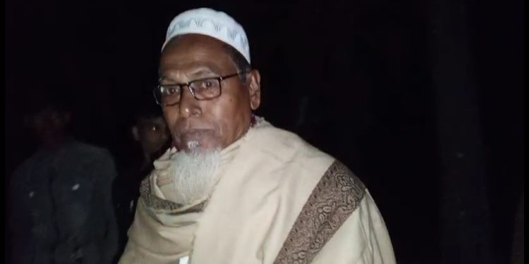 সরকারী পাঠ্যপুস্তক বেআইনিভাবে বিক্রির পায়তারার অভিযোগে মাদ্রাসার অধ্যক্ষকে শোকজ