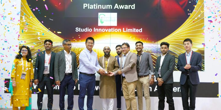 হুয়াওয়ের বার্ষিক ডেটা সেন্টার সিরিমনি অনুষ্ঠিত