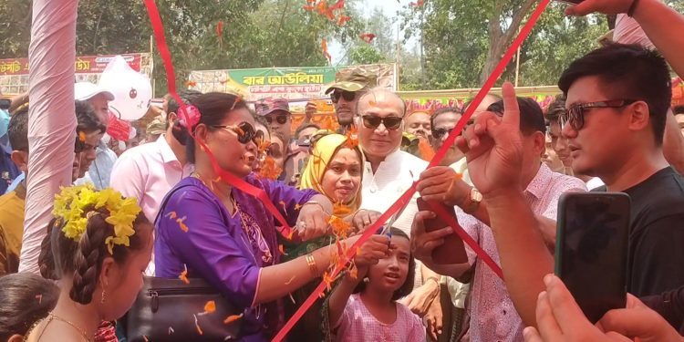 চিৎমরমে জলকেলিতে শেষ হলো মারমাদের সাংগ্রাঁই রিলংপোয়ে উৎসব