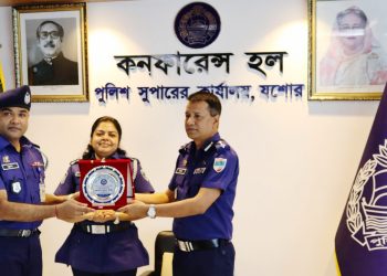 জেলার শ্রেষ্ঠ ওসি নির্বাচিত হলেন বেনাপোলের সুমন ভক্ত