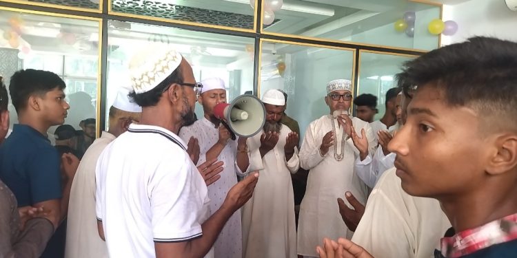 মাদারীপুরের রাজৈররে বৈশাখী হাইওয়ে রেস্টুরেন্ট এর শুভ উদ্বোধন