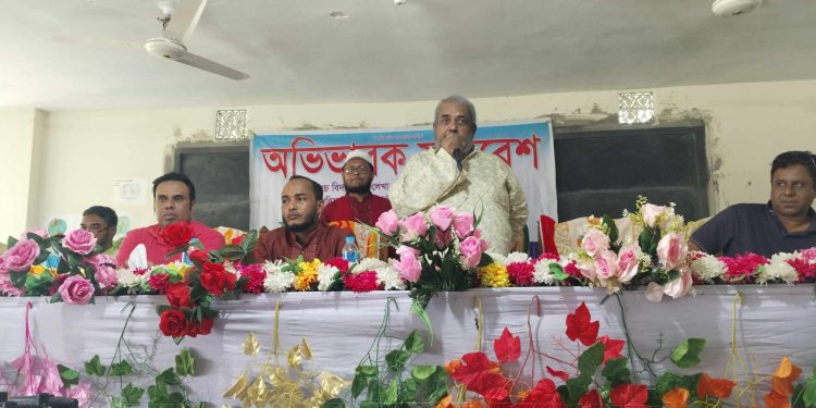 চাটখিলে শিক্ষার মানোন্নয়নে সভা অনুষ্ঠিত