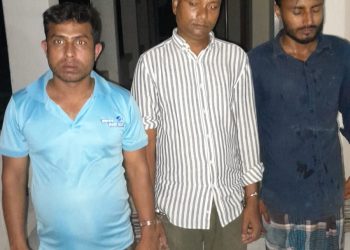 জামালপুরে মাদরাসা থেকে ৩ জুয়ারি আটক