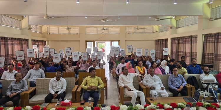 চল্লিশটি ব্যতিক্রমী ঘর উপহার পেয়েছেন কাপ্তাইয়ের উপকারভোগীরা