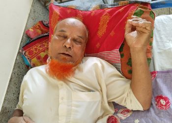 পূর্ব শত্রুতার জেরে বড় চাচাকে পিটিয়ে রক্তজঘম করেছে ভাতিজা 