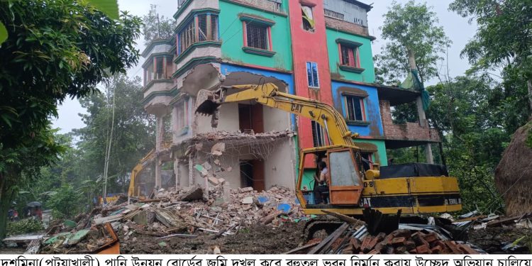 গাইবান্ধার বাদিয়াখালিতে গোয়াল ঘরে ভয়াবহ অগ্নিকাণ্ডে চারটি গরু ও তিনটি ছাগল পুড়ে ছাই