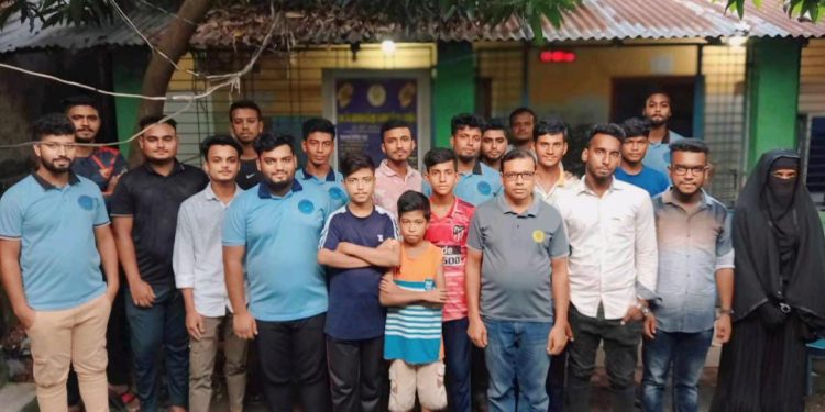 দেবহাটায় সখিপুরে সেচ্ছাসেবী সংগঠন আমাদের টিমের বর্ধিত সভা অনুষ্ঠিত