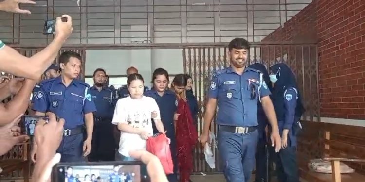 পার্বত্য চট্টগ্রাম থেকে নারী পাচার চক্রের তিন চাকমা সদস্য গ্রেফতার