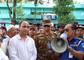 চাটখিল থানা থেকে লুট হওয়া অস্ত্র আগামী শুক্রবারের মধ্যে ফেরত দেওয়ার অনুরোধ জানিয়েছেন নোয়াখালী পুলিশ সুপার 