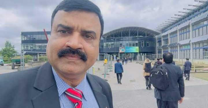 কাপ্তাইয়ে বিএসপিআই এর অধ্যক্ষ পদত্যাগ ও যৌন হয়রানির অভিযোগে অভিযুক্ত শিক্ষকের বিরুদ্ধে মানববন্ধন