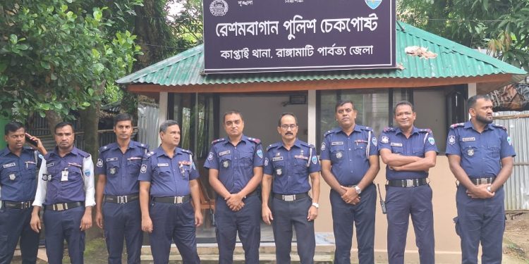 এক সপ্তাহ পর রেশমবাগান চেক পোস্টে  ফিরল ট্রাফিক পুলিশ