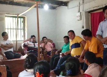 সাপছড়ি দুর্গম মইন পাড়া পরিদর্শনে দুই ইউএনও