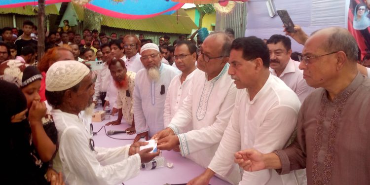 নরসিংদীর মাধবদীতে বৈষম্য বিরোধী ছাত্র জনতার গন অভূথ্যানে শহীদ শ্রমিক দল নেতা জাহাঙ্গীর আলম ও সকল শহীদদের স্মরণে আলোচনা সভা ও দোয়া মাহফিল