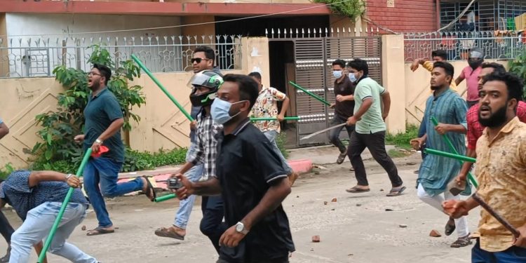 জামালপুরে জেলা যুবলীগের সাধারণ সম্পাদকসহ ৩০৩ জনের বিরুদ্ধে মামলা