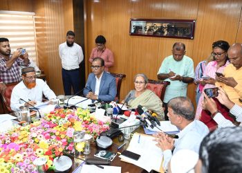 ১৩ অক্টোবর থেকে ৩ নভেম্বর ইলিশ ধরা নিষেধ:মৎস্য ও প্রাণিসম্পদ উপদেষ্টা