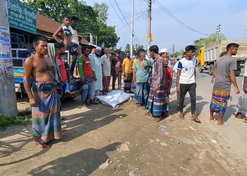 জামালপুরে সারবোঝাই ট্রাক চাপায় মোটরসাইকেল আরোহী এক কলেজ শিক্ষকের মৃত্যু 