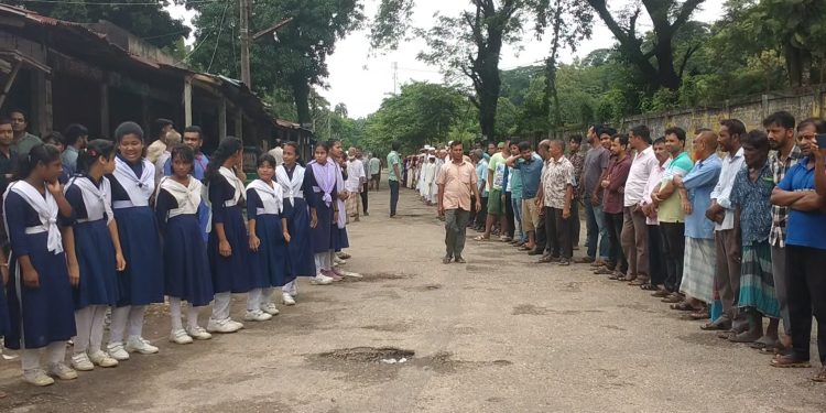 কাপ্তাইয়ে পেপার মিলস চব্বিশ ঘন্টার মধ্যে উৎপাদনে না গেলে কঠোর আন্দোলনের হুশিয়ারী