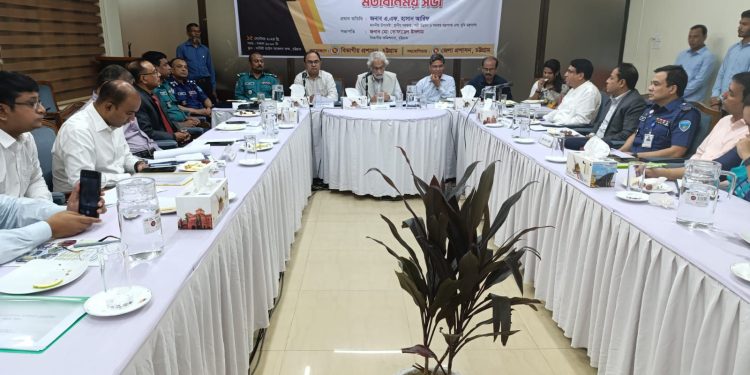 চট্টগ্রামে বন্যা পরবর্তী চ্যালেঞ্জ মোকাবিলায় সম্মিলিত প্রচেষ্টা জরুরী- স্থানীয় সরকার উপদেষ্টা