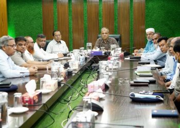 মাদকের গডফাদারদের ধরে আইনের আওতায় আনার নির্দেশ স্বরাষ্ট্র উপদেষ্টার