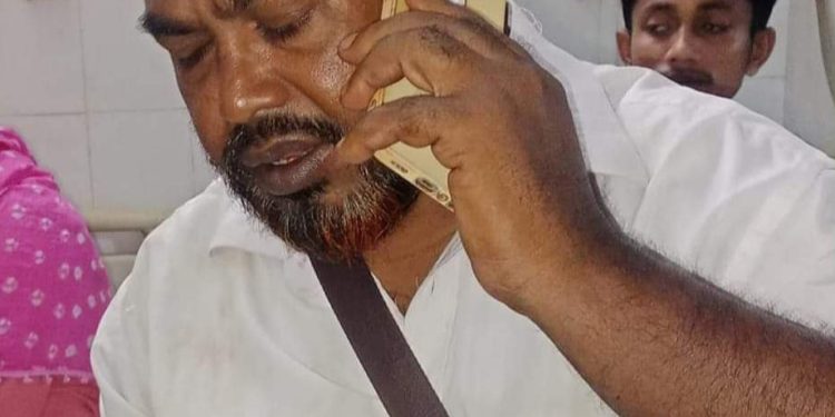 কালিয়ায় অবৈধ স্থাপনা উচ্ছেদকালে হামলা!এসিল্যান্ডসহ দুই সাংবাদিক আহত