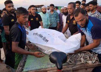 নরসিংদীর মেঘনায় স্কুল ছাত্রের মৃত্যু