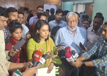 ছয় মাস পরে ঢাকায় ফিটনেসবিহীন পুরাতন মোটরযান নিষিদ্ধ- পরিবেশ উপদেষ্টা রিজওয়ানা হাসান