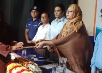 বিশ্ব শিক্ষক দিবস উপলক্ষে ৫ গুণী শিক্ষককে সম্মাননা প্রদান