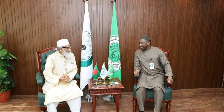 আন্তর্জাতিক ইসলামিক ফিকহ একাডেমি পরিদর্শন করেছেন ধর্ম উপদেষ্টা আলী আহসান