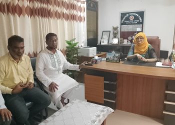 রামপালে উপজেলা নির্বাহী অফিসারের সাথে কৃষিবিদ শামীম’র মতবিনিময় 