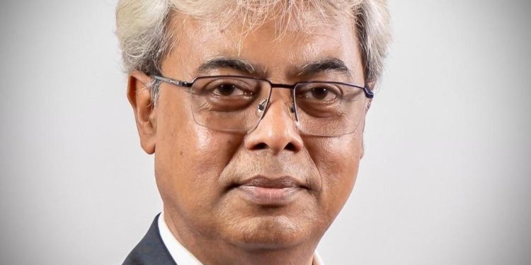 বিজিএমইএ এর প্রশাসক হলেন আনোয়ার হোসেন