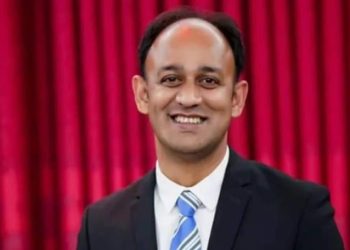 মধ্যরাতে গ্রেফতার ব্যারিস্টার সুমন