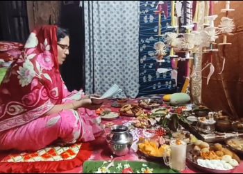 কলাপাড়ায় সনাতনীদের ঘরে ঘরে উদযাপিত হচ্ছে লক্ষী পূজা