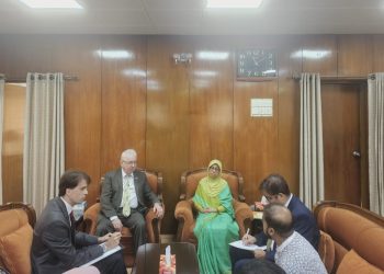 স্বাস্থ্য উপদেষ্টার সঙ্গে রুশ রাষ্ট্রদূতের সাক্ষাৎ