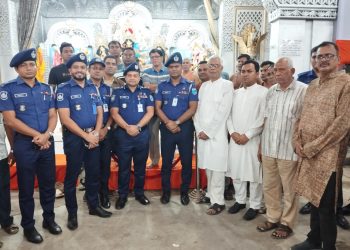 নরসিংদীর মাধবদীতে বিভিন্ন পূজা মন্ডপ পরিদর্শন