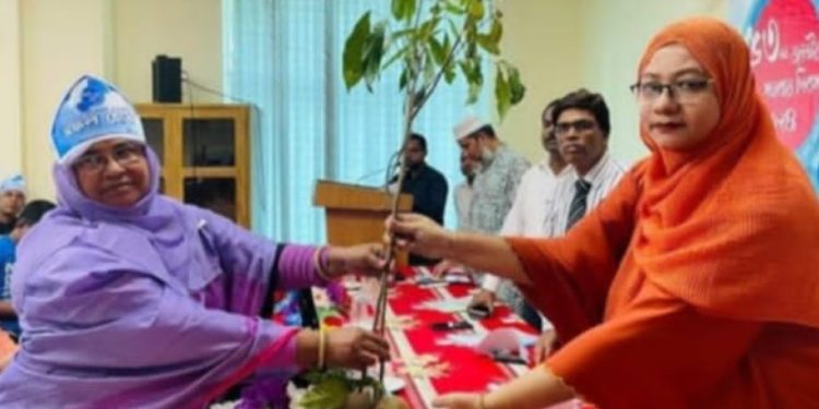 জাতীয় সমবায় দিবস উপলক্ষে মেহেরপুরে আলোচনা সভা অনুষ্ঠিত