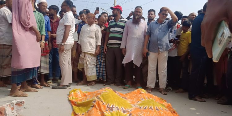 কুয়াকাটা রাখাইন পল্লীতে দেয়াল চাপা পড়ে দুই নির্মাণ শ্রমিকের মৃত্যু