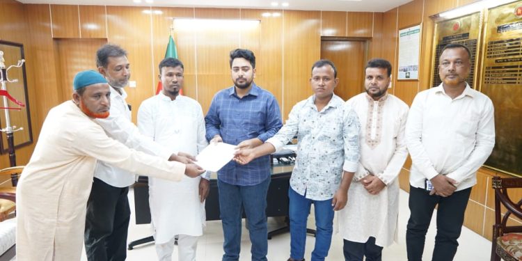 উপদেষ্টা নাহিদ ইসলামের সঙ্গে শহিদ আবু সাঈদের পরিবারের সাক্ষাৎ