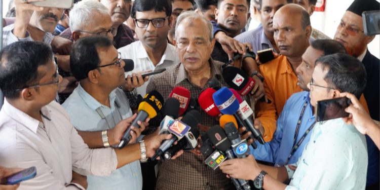 কোনো অপরাধীকেই ছাড় দেয়া হবে না- স্বরাষ্ট্র উপদেষ্টা